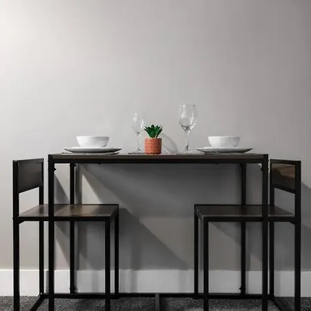 Centre 8 With Kitchenette, Free Wifi And Smart Tv By Yoko
